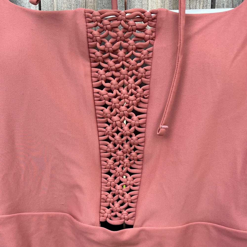 Aerie Halter Neck One Piece Suit with Cute Crochet Woven Detail Down the Front - Picture 3 of 4